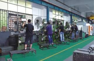 Milling machine